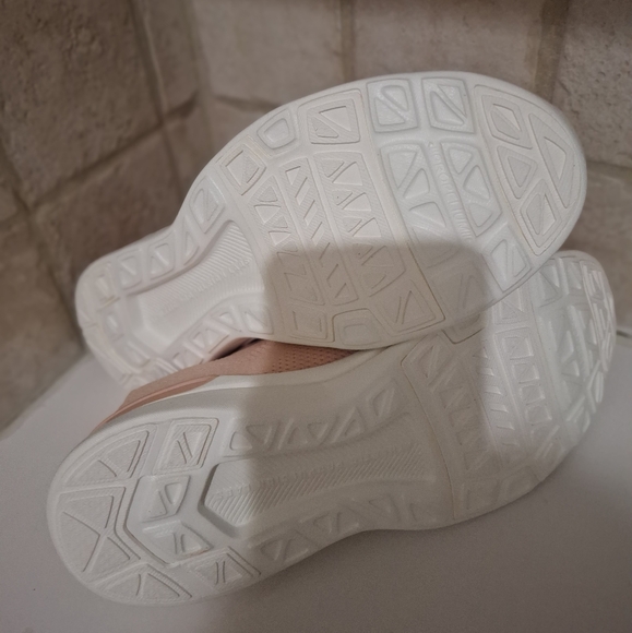 APL TechLoom Breeze Blush Ivory Shoes Size 8 - Picture 4 of 5